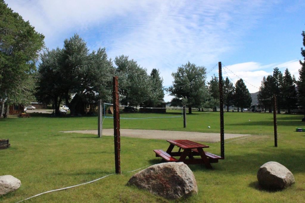 Twin Lakes Resort Bridgeport Kültér fotó
