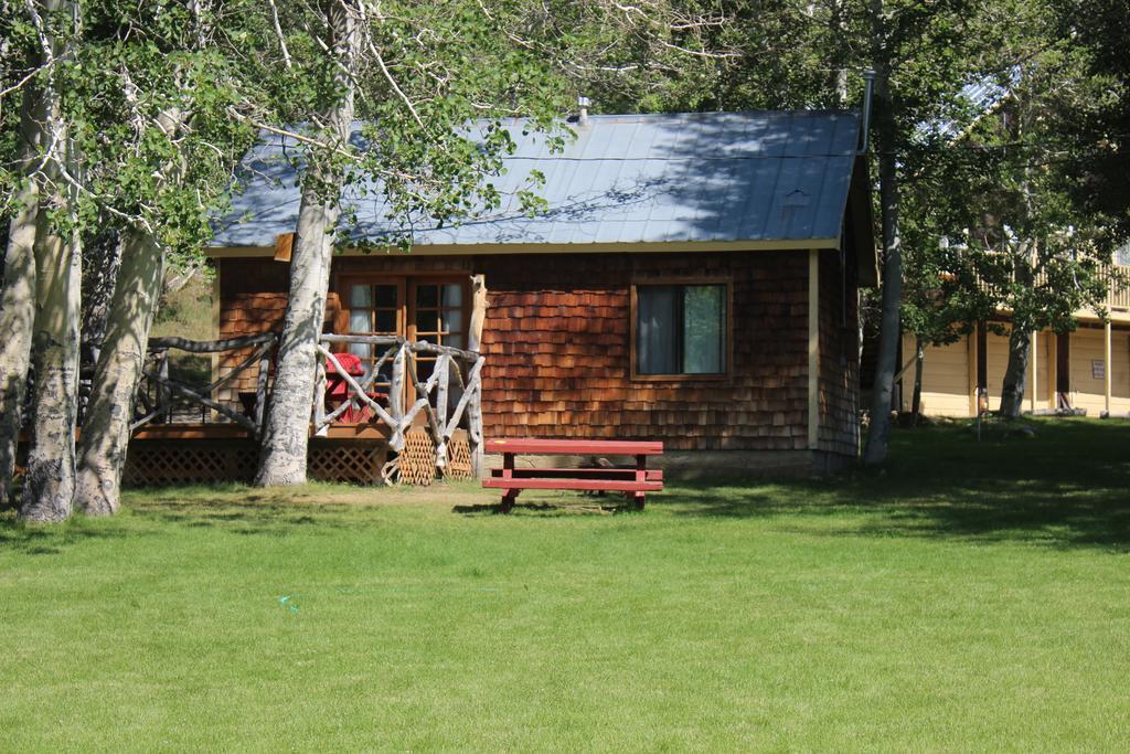 Twin Lakes Resort Bridgeport Szoba fotó